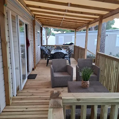 Spacieux Mobilhome Petit Coin De Paradis Mar Estang 4 Etoiles Et Pied Dans La