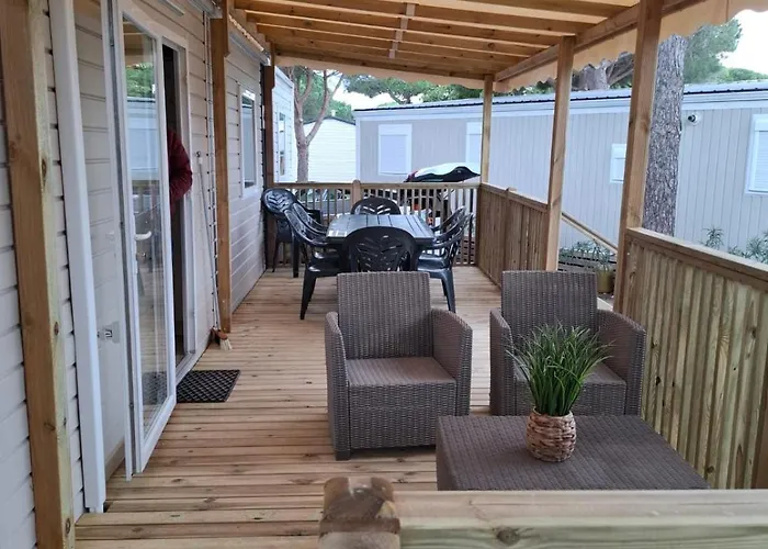 Spacieux Mobilhome Petit Coin De Paradis Mar Estang 4 Etoiles Et Pied Dans La