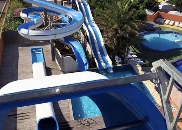 Spacieux Mobilhome Petit Coin De Paradis Mar Estang 4 Etoiles Et Pied Dans La